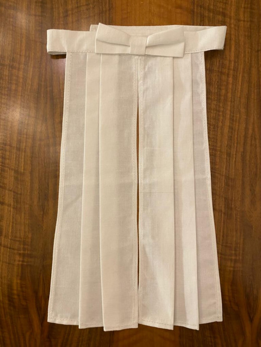 La tela vaticana è il perfetto connubio tra un tessuto pregevole e un prezzo accessibile. È leggero, ingualcibile e fatto per durare.